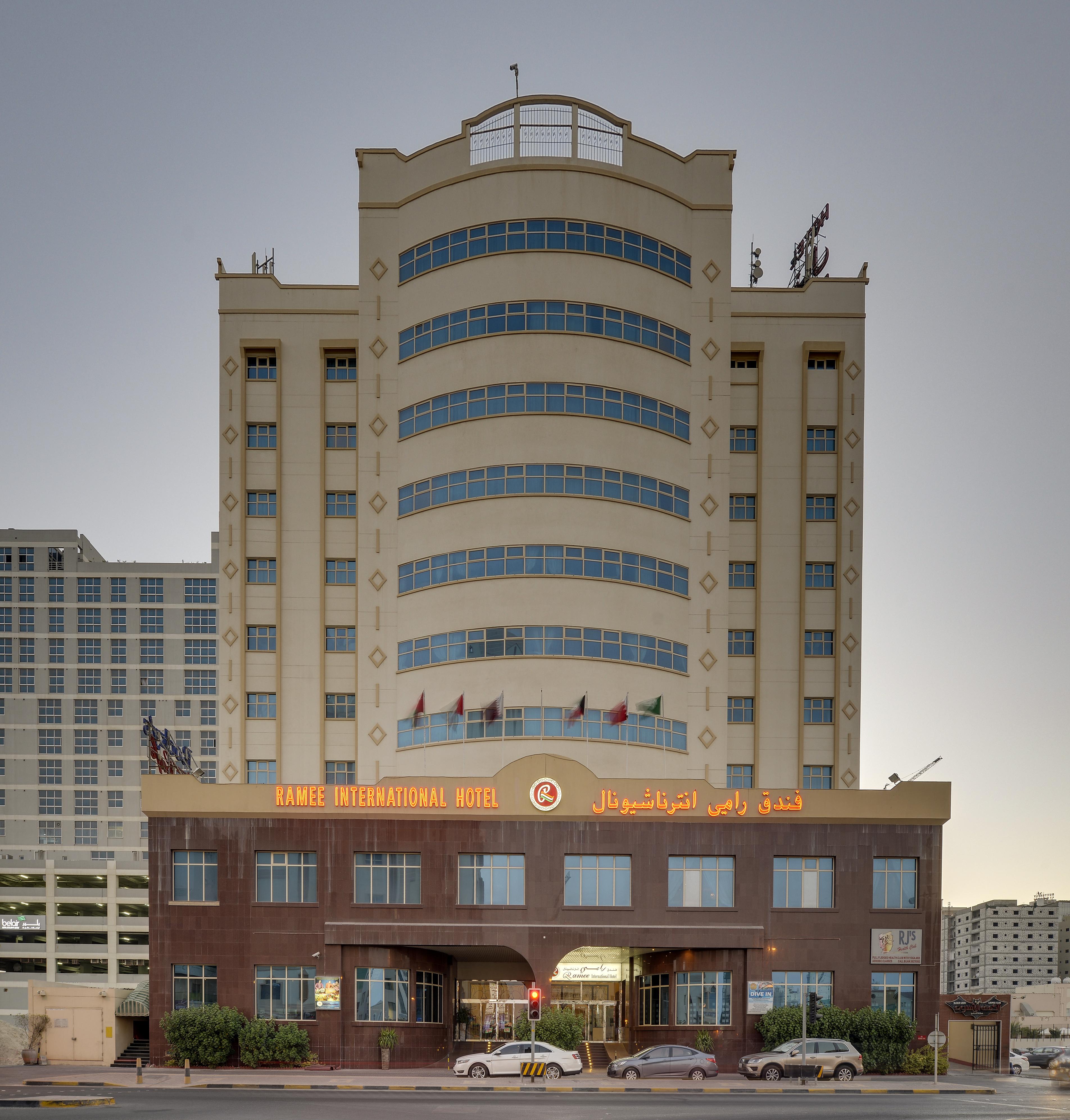 La Rosa Hotel, Juffair Manama Extérieur photo